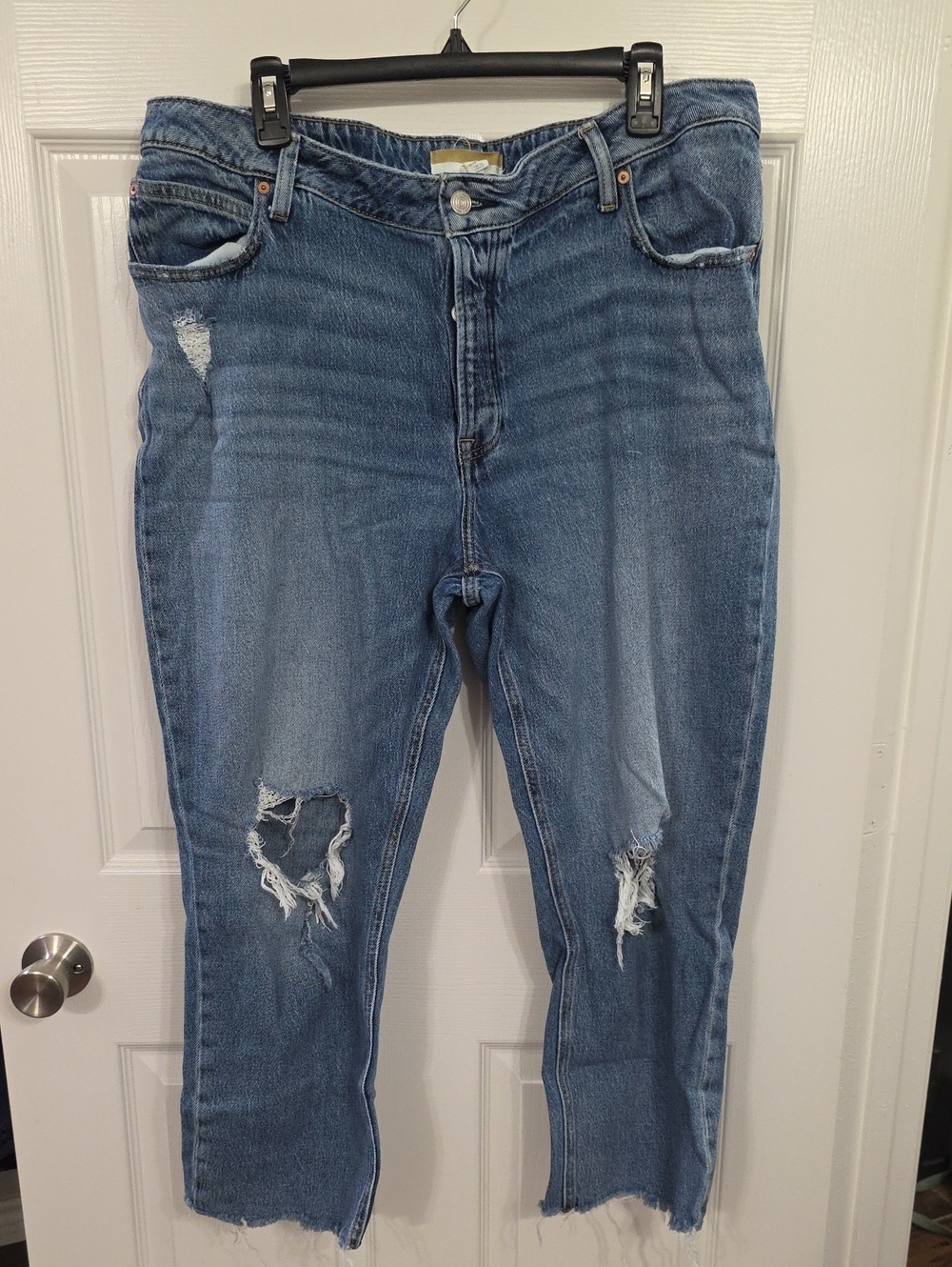 Judy Blue Medium Blue Distressed Boyfriend Jeans